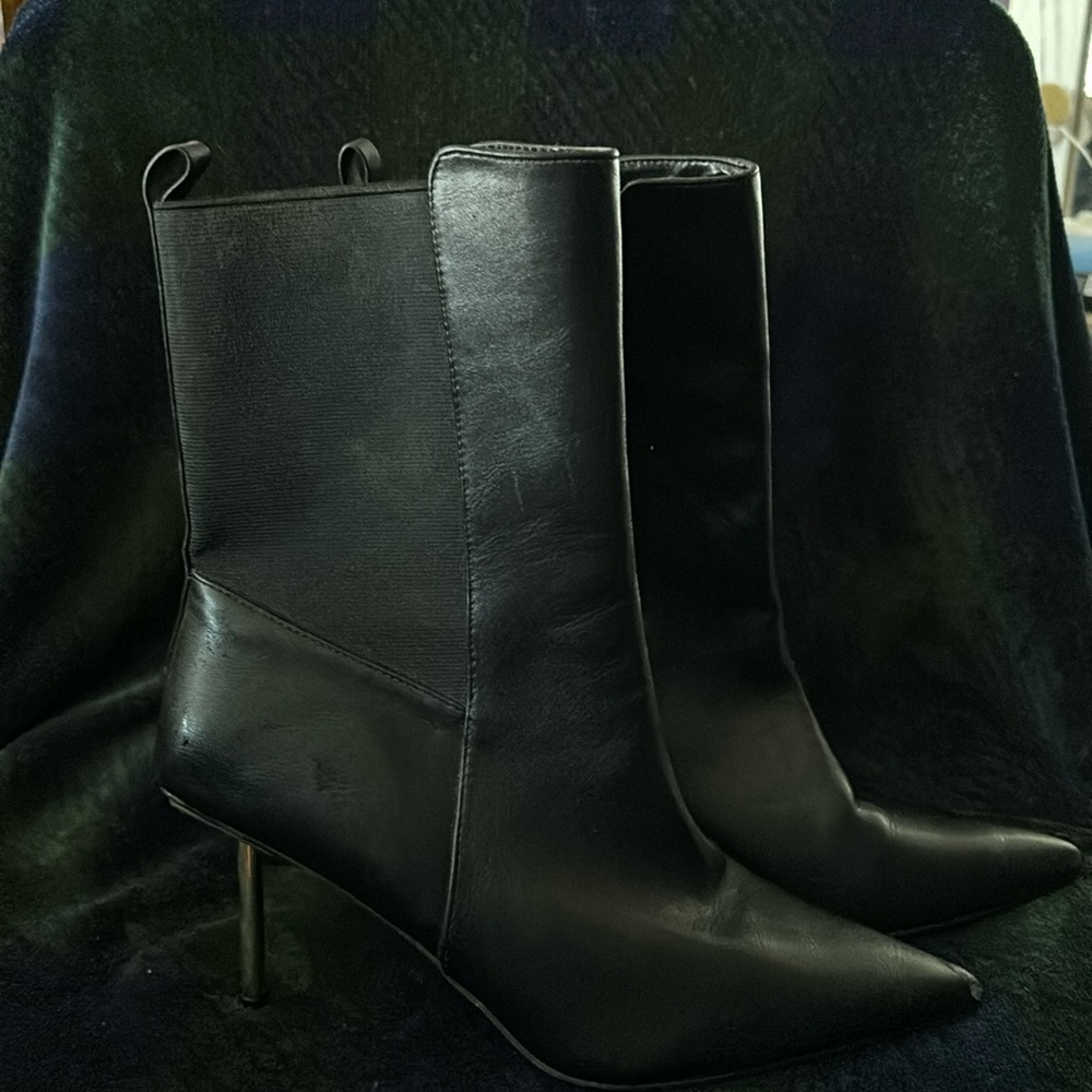 Black booties with gold heel